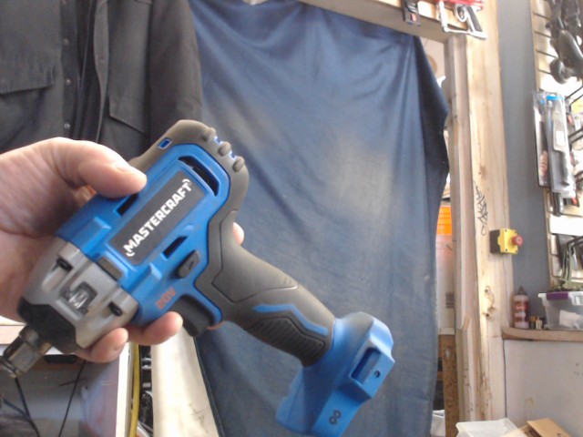 Impact wrench