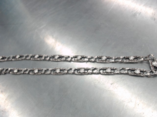 Cahine carr� applati avec figure