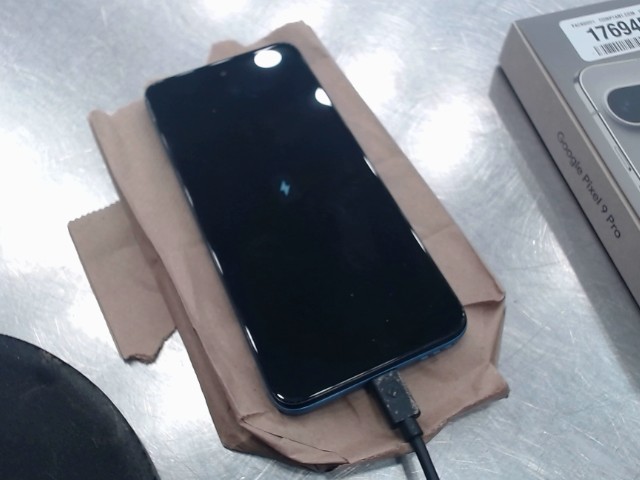 T�l�phone moto g play 2024