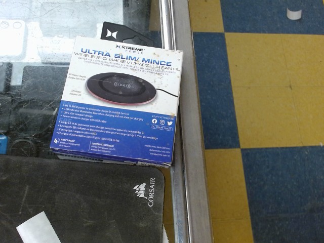 Ultra slim wireless chasrger