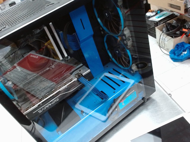 Tour gaming ry 7 1700summ sappnit rx480