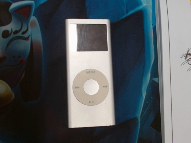 Ipod nano 2nd gen 2gb