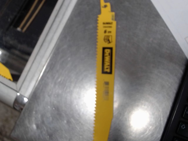 Lame de scie va-et-viens