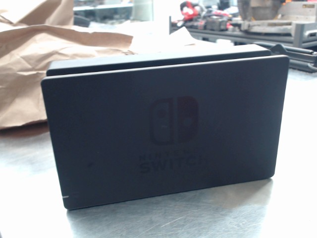 Doc station de switch