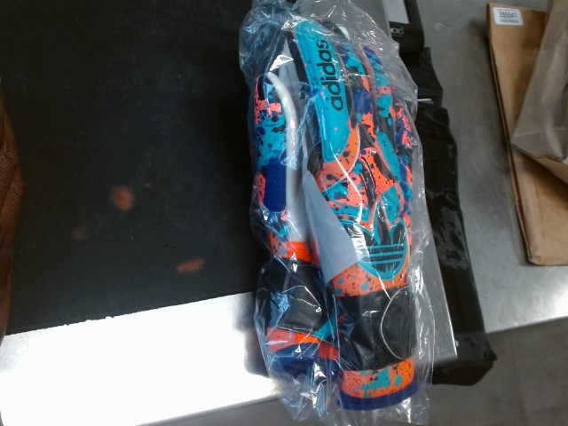 Adidas copa pro goalkeeper gloves