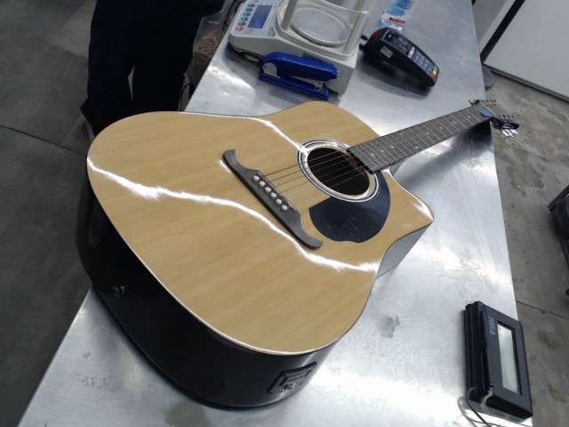 Fender fa 125ce series