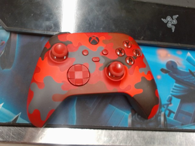 Manette xbox one rouge