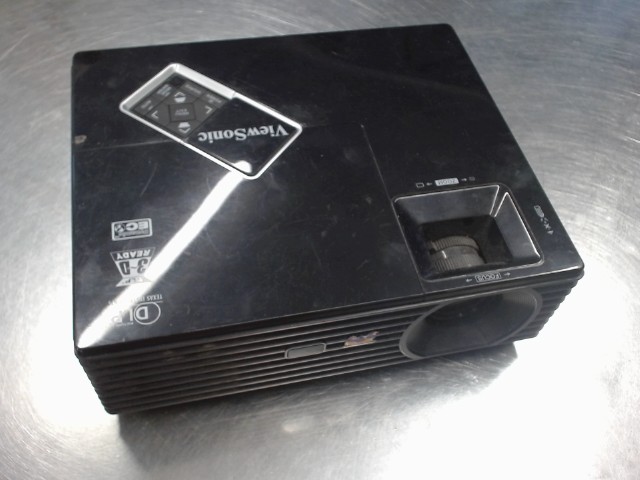 Projecteur viewsonic avec manette