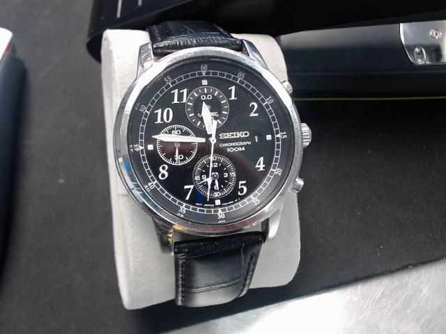 Montre seiko chrono noir