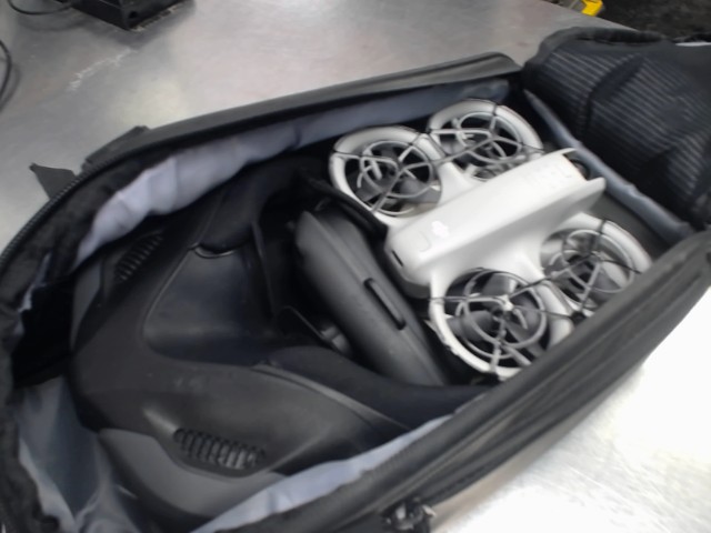 Drone dji neo + manette et casque vr+acc