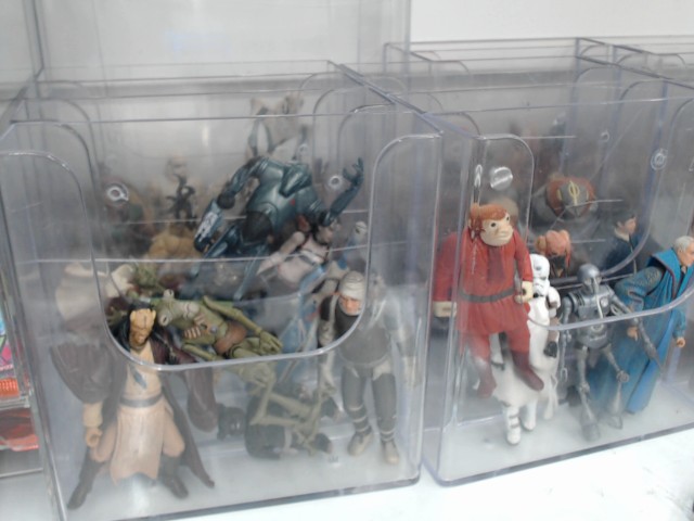 Collection de 200+ figurines star wars