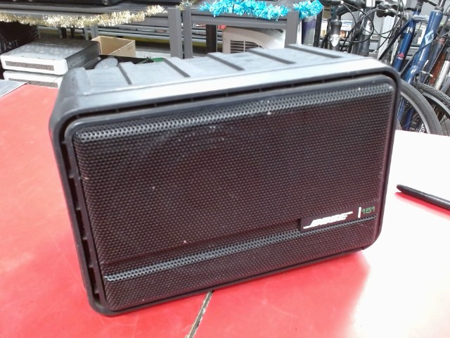 Speaker bose 151
