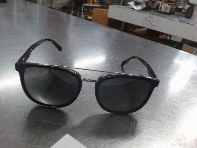 Pair sunglasses spain barcelona blue