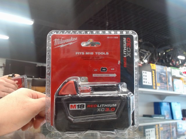 Milwaukee 3.0ah new