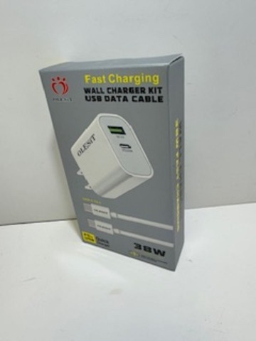 CHARGEUR A ET C 38W  FIL C