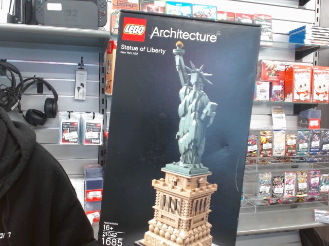 Lego statue of liberty