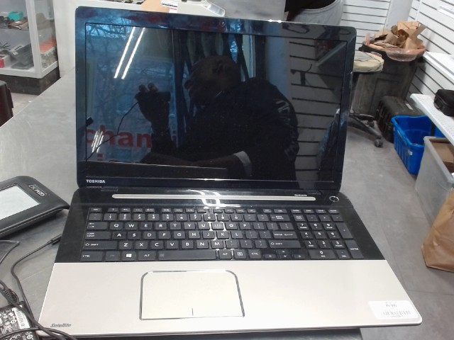 Toshiba trashcan laptop silver