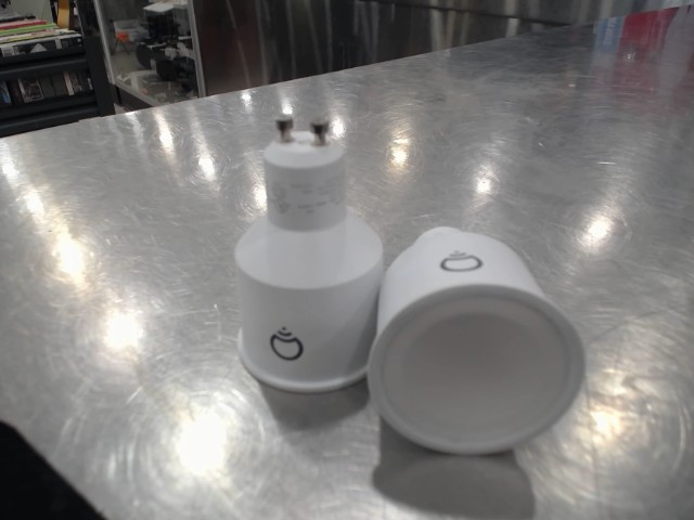 2 ampoules wifi alogene