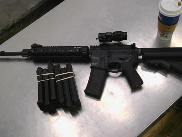 Airsoft rifle+6mags
