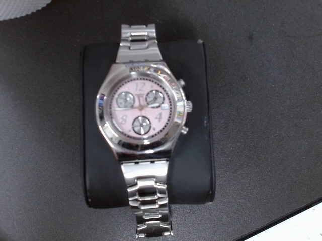 Montre swatch silver + rose