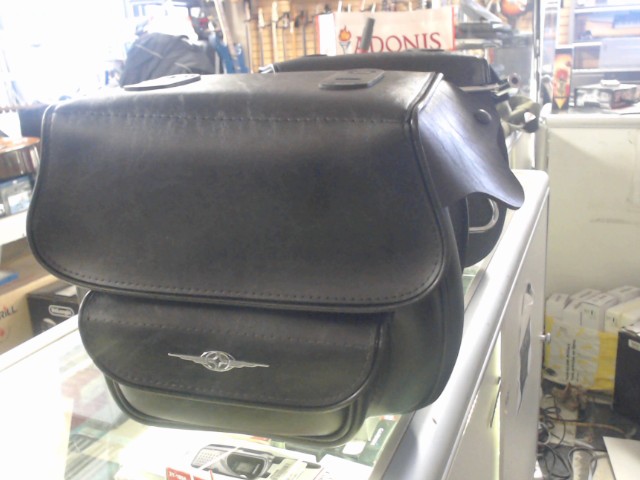 Sacoche made in can pour moto