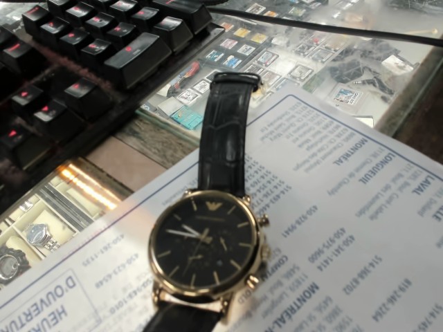 Montre braslet cuit couleur or