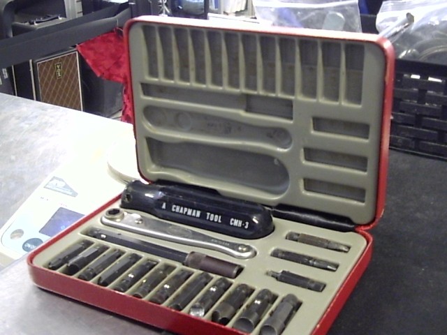 Gun screw driver kit