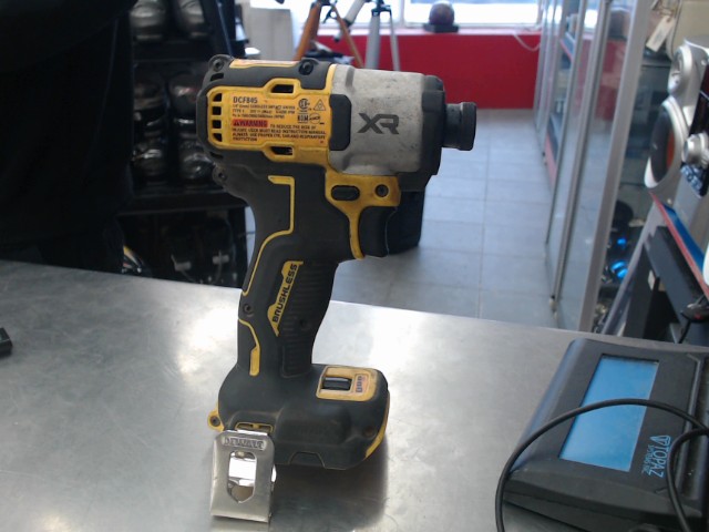 Perceuse impact xr brushless 1/4