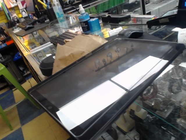 Tabelette noire pwd 2713 avec screen pro