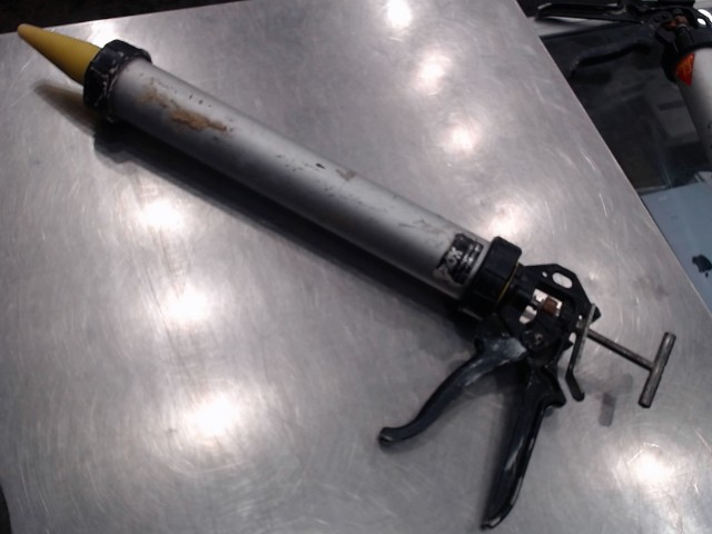 Caulking gun heavyduty