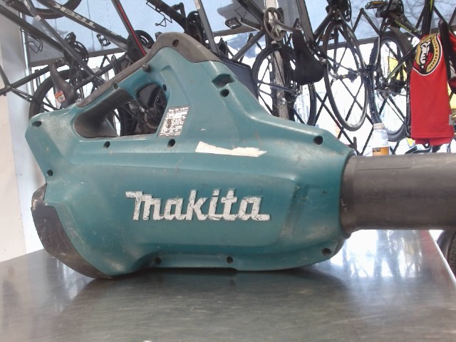 Perceuse makita avec batterie