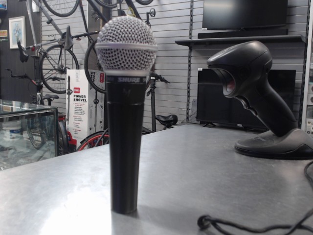 Microphone sm58 pas fils 'm'