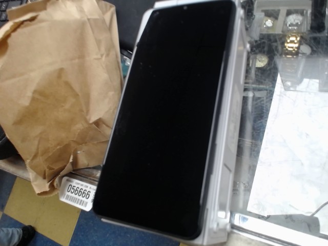 Galaxy a12 avec case brun