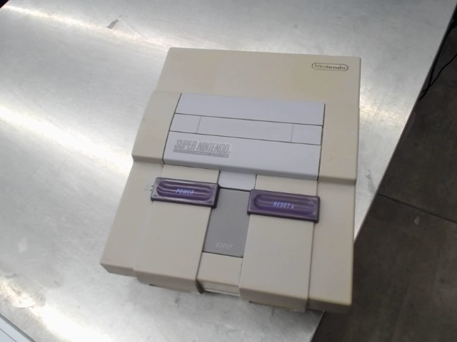 Super nintendo console seulement