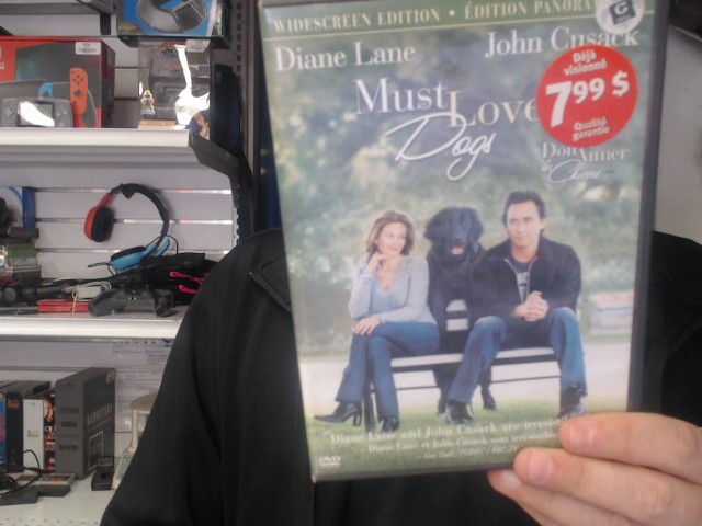 Doit aimer les chiens