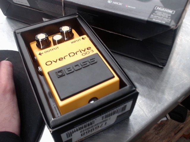 Pedale d'effet overdrive / boite