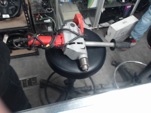 Mixeur a beton milwaukee a fil