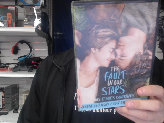 Nos etoiles contraires