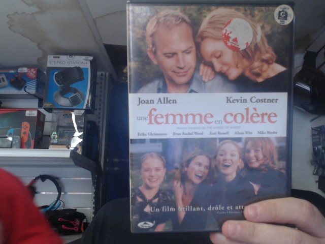 Une femme en colere