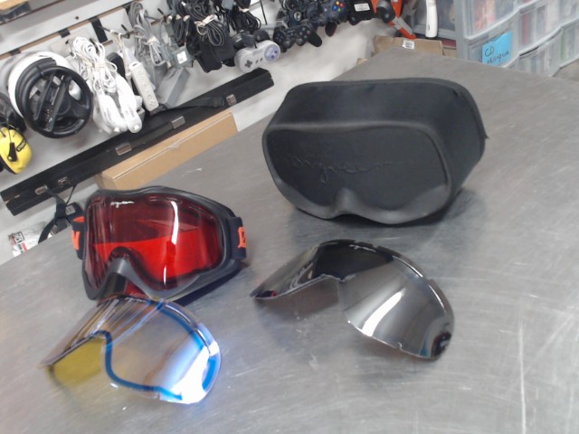 Paire goggle ski+2lens+etui