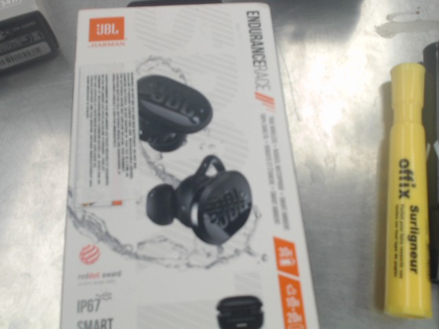 Jbl endurance race new in box