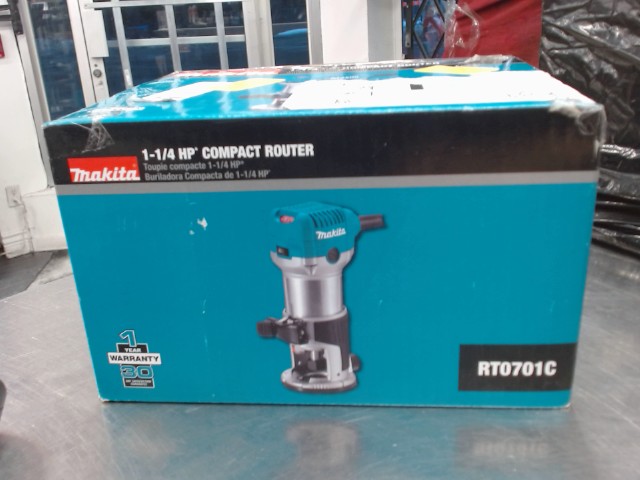 Toupie compact neuf dans la boite