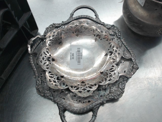 2 morceaux argenterie