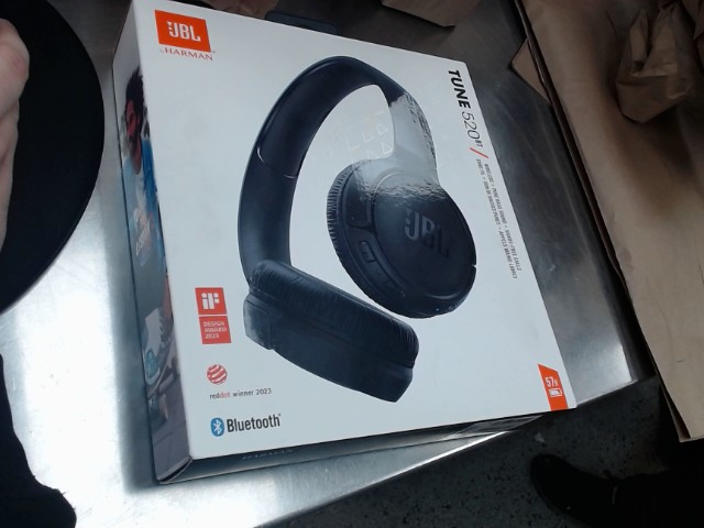 Jbl headphone new in box