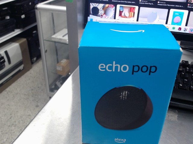 Amazon echo pop