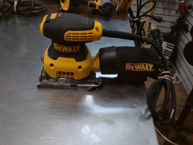 Sableuse dewalt filaire