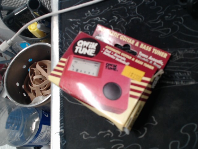 Qwikn tune automatic guitar & bass tuner