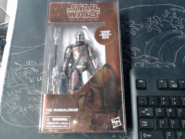 Figurine star wars the mandalorian