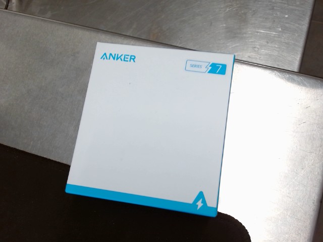 Battery portable in box