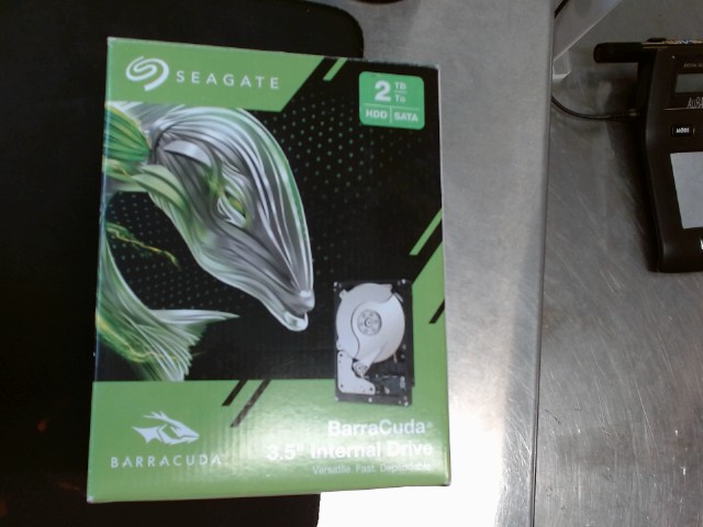 Seageate barracuda 2tb hdd sata in box